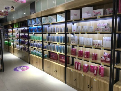 加盟化妝品店前景如何？小資生活品牌加盟解析與家電銷售跨界思考