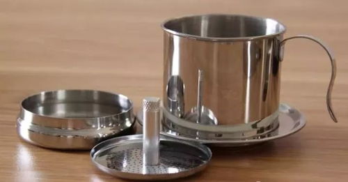 一分鐘教你學會制作越南滴漏咖啡 動態圖